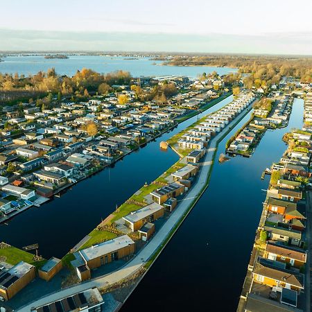 Marinapark Residentie Nieuw Loosdrecht Villa Exteriör bild