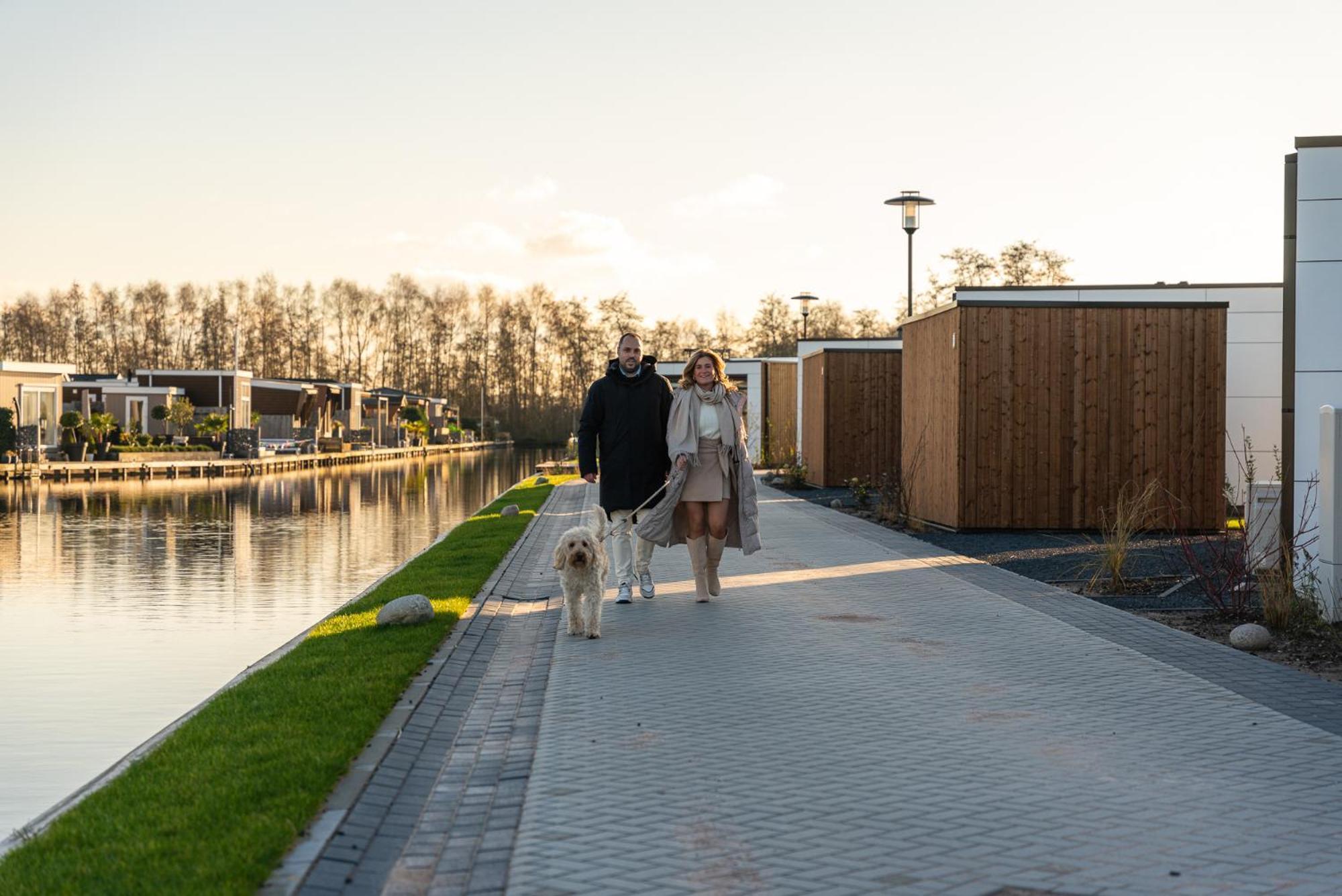 Marinapark Residentie Nieuw Loosdrecht Villa Exteriör bild